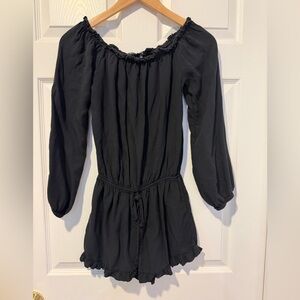Brandy Melville Black Long Sleeve and Shorts Romper Size Small